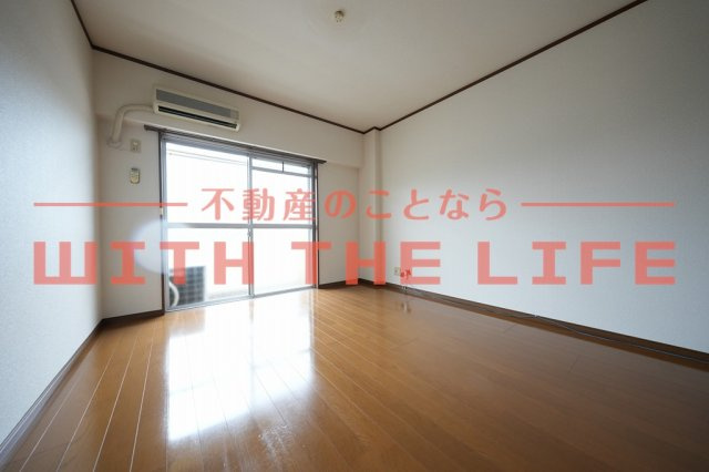 第3コーポ江頭【キャッシュバック対象物件】の居間・リビング|使いやすいリビングです※現状優先
