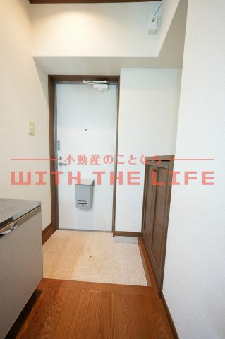 第3コーポ江頭【キャッシュバック対象物件】の玄関|シンプルで使いやすい玄関です※現状優先