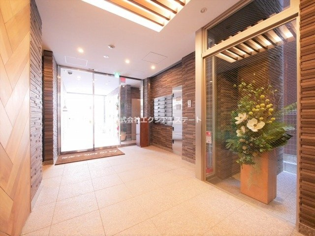ラヴィベール上町台のロビー