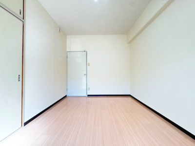 【寝室】 | ウエストアップ少路