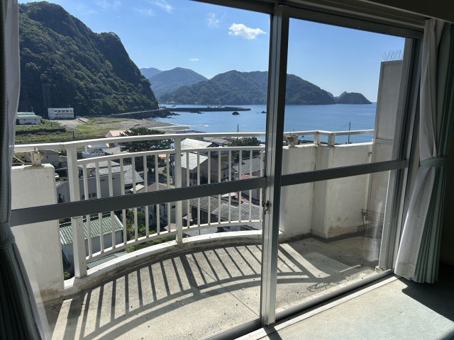 アレナ・ブランカ堂ヶ島の展望|リビングの窓からの眺望