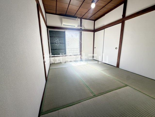 練馬区春日町５丁目のアパートの和室
