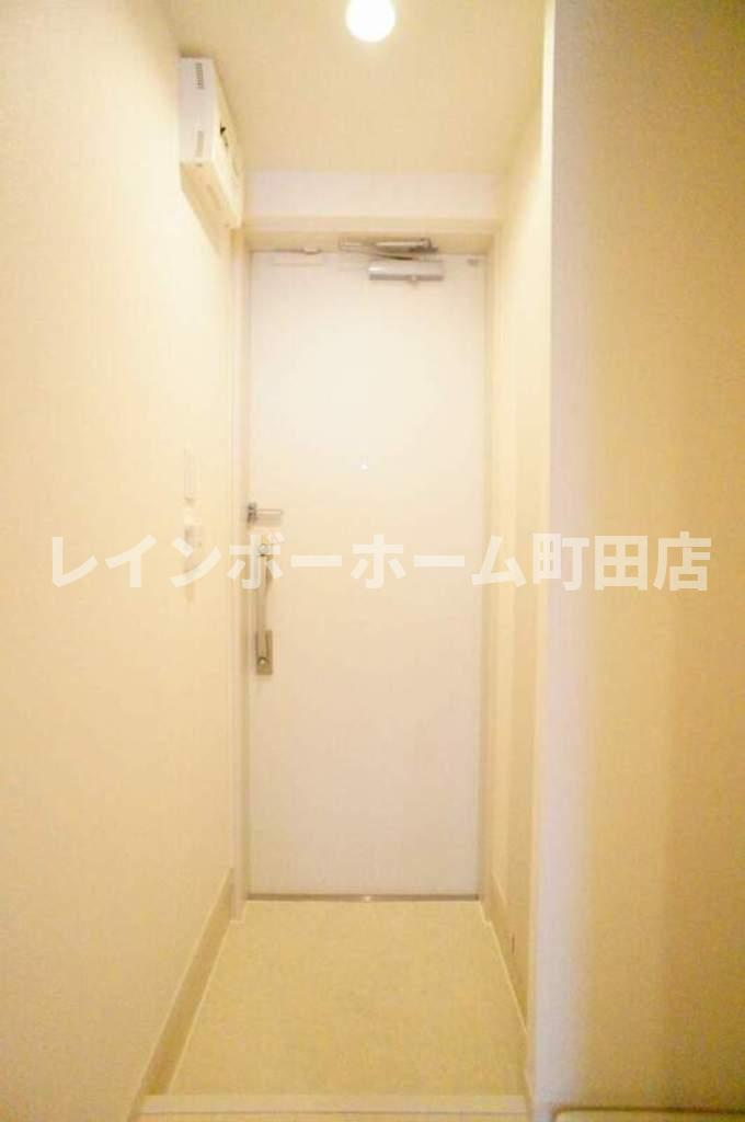 リブリ・KOU 登戸※初期費用分割あと払いサービス利用可能物件の玄関