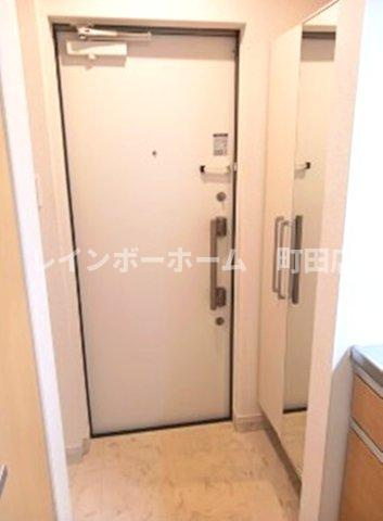 エクシード2※初期費用分割あと払いサービス利用可能物件の玄関