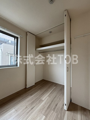 【収納】 | アルページュ久我山 | キッチン側洋室　クローゼット
