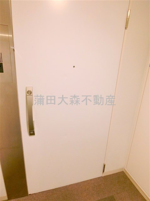プラウドフラット蒲田Ⅱの玄関