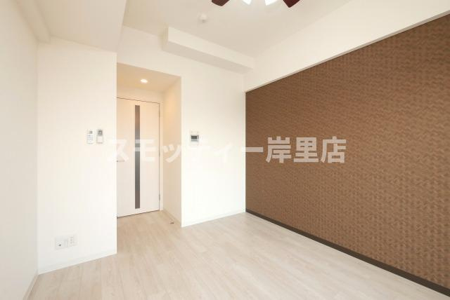 Luxe住吉公園の居間・リビング