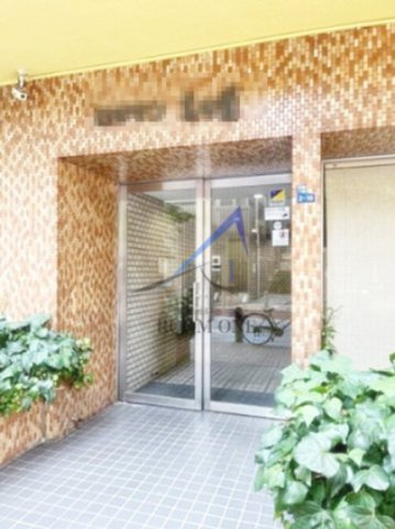 ロジマン芝公園のエントランス|エントランスです。