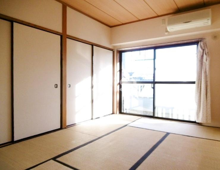 メゾン本庄の寝室