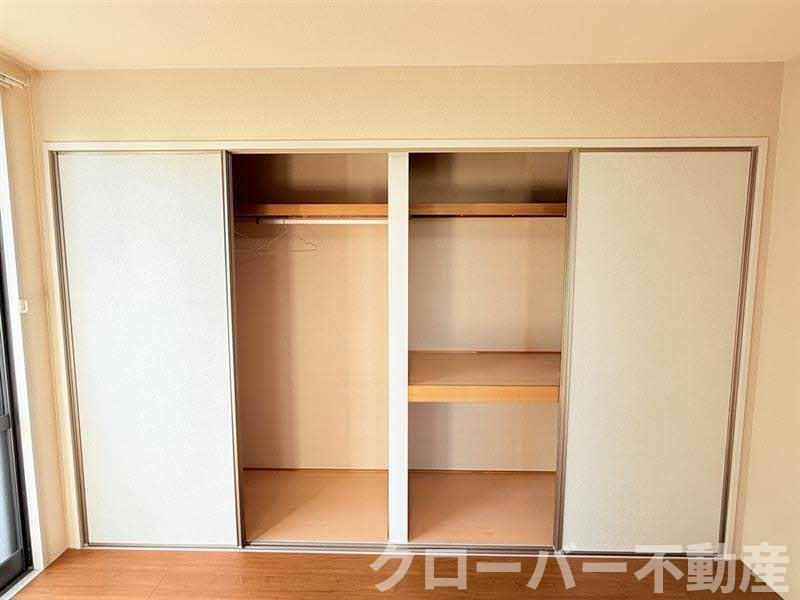 YMハイツ C棟の収納