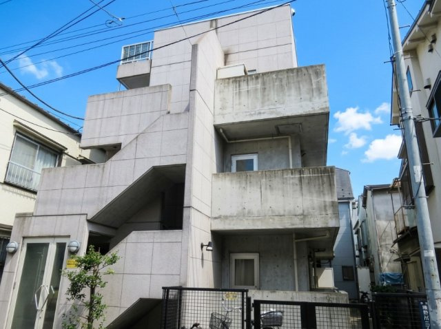 昭和ヒルズの外観