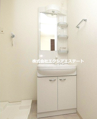 大阪市阿倍野区王子町２丁目のハイツの洗面所