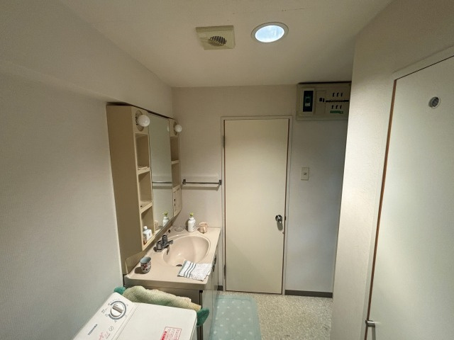サニークレスト真鶴の洗面所