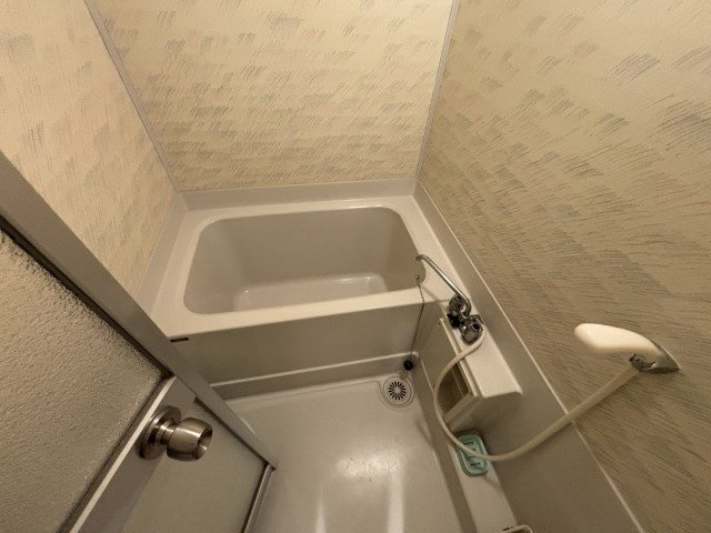 サニークレスト真鶴の浴室