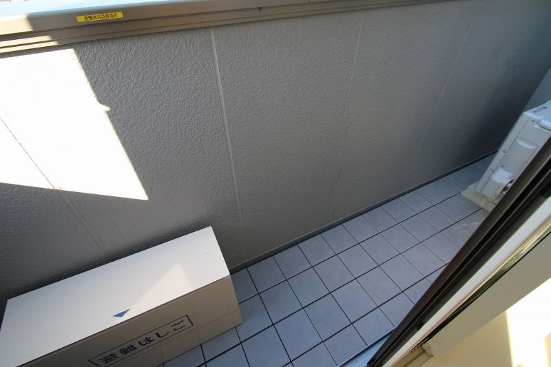 足立区綾瀬２丁目の賃貸マンションのバルコニー
