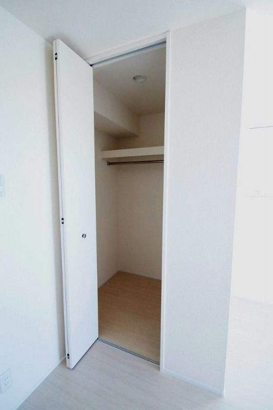 足立区綾瀬２丁目の賃貸マンションの収納
