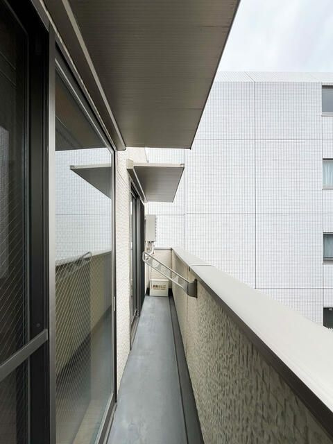 ジュネス中延のバルコニー