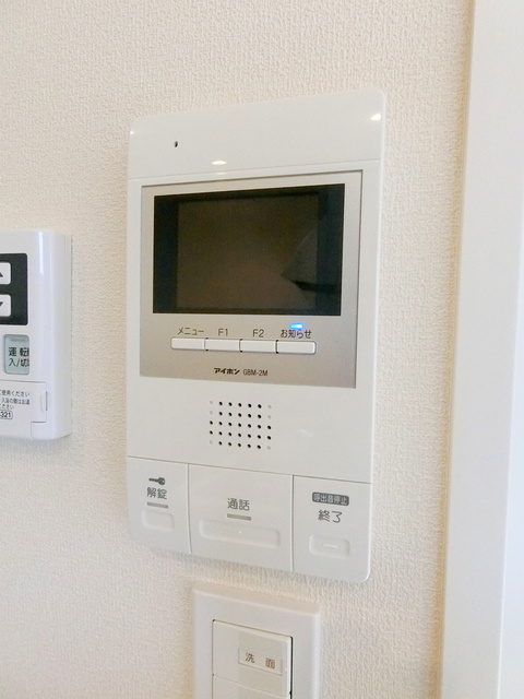 リッシュメゾンⅡのセキュリティ|★オートロック連動ＴＶモニターフォン★