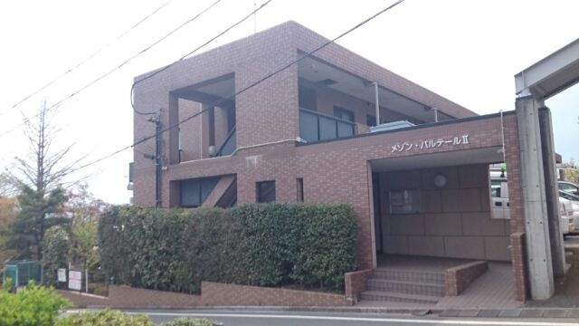 町田市常盤町の賃貸マンションの外観