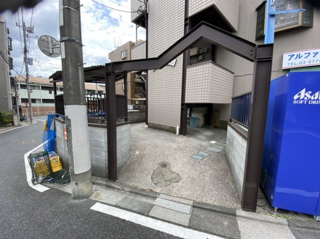 【エントランス】 | 第三旭マンション