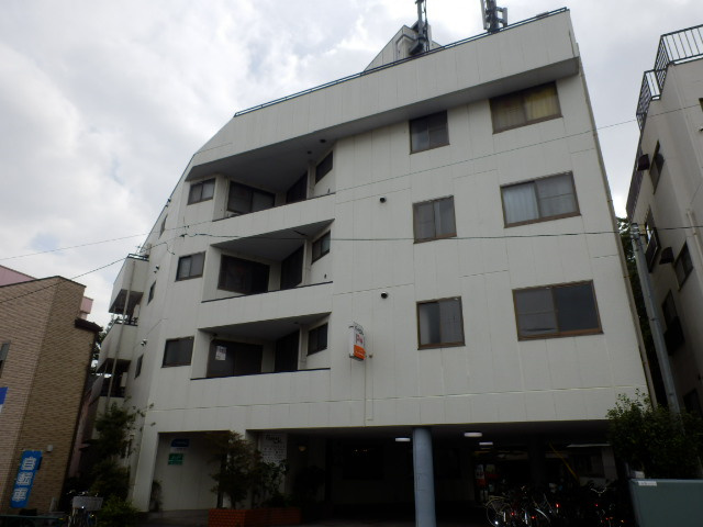 【外観】 | ぐるめらんビル | 鉄骨造の重厚な外観