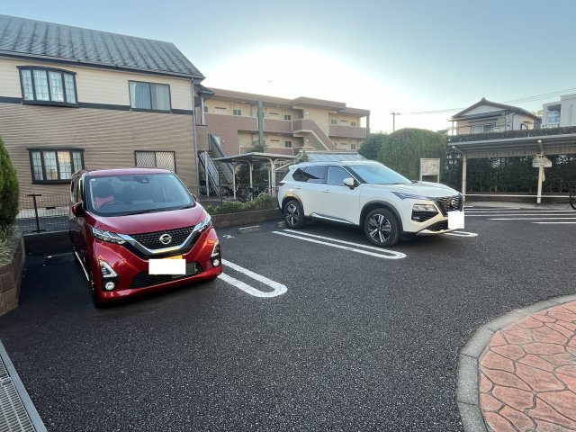 【駐車場】 | リバーフィールド　エスポワール