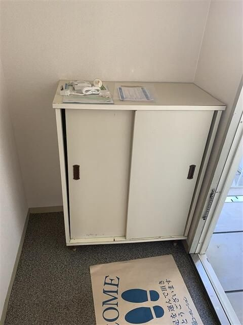 シャルムＫフレールの玄関