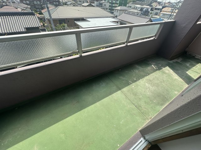 第二サンパーク奥村のバルコニー