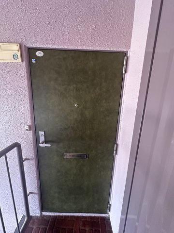 第二サンパーク奥村の玄関