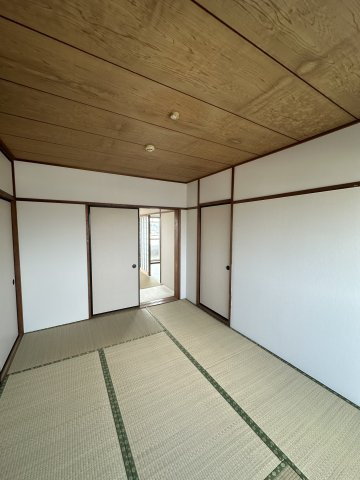 第二サンパーク奥村の和室