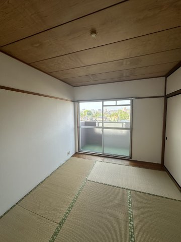 第二サンパーク奥村の和室
