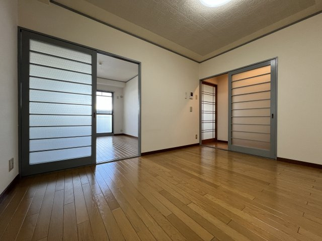 【洋室】 | パークメゾン中加賀屋