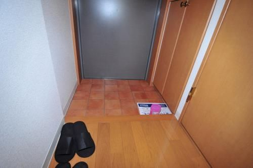 フォレスト茗荷谷の玄関