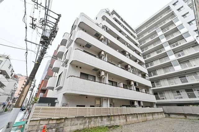 ＮＩＣアーバンスピリッツ横浜反町２０３の外観