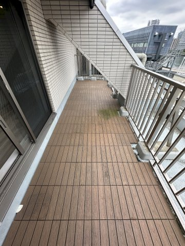 コンシェリア門前仲町 ＡＱＵＡ ＶＥＲＴのバルコニー|落ち着いた時間を過ごせるバルコニーです
