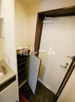 板橋区小豆沢３丁目の賃貸マンションの玄関|別号室参考写真