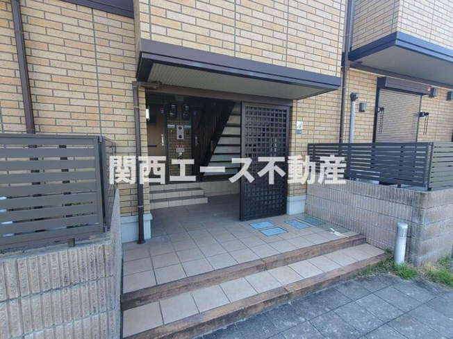 【エントランス】 | アビタシオンA棟