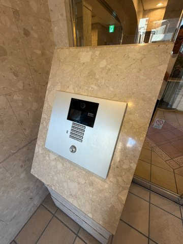 グランアッシュ上小阪の防犯設備