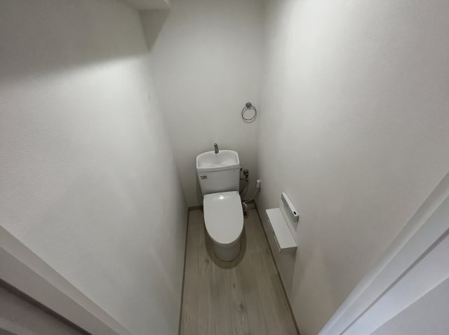 小田急サンハイツ2号棟3階のトイレ|コンパクトで使いやすいトイレです