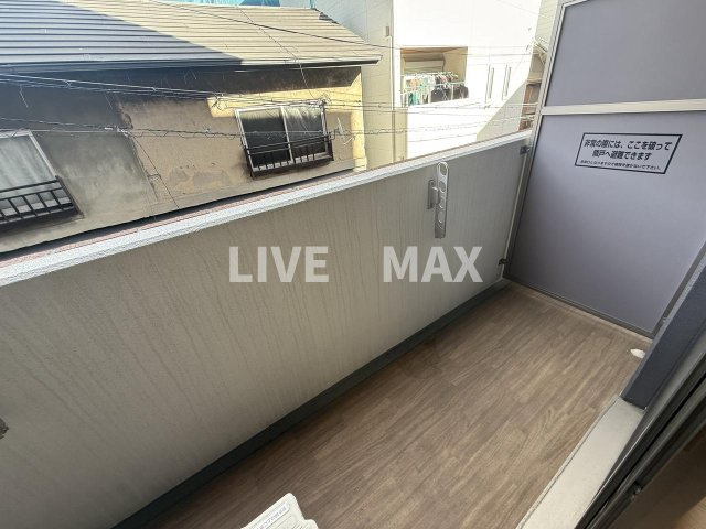 【バルコニー】アークグラン大阪WEST