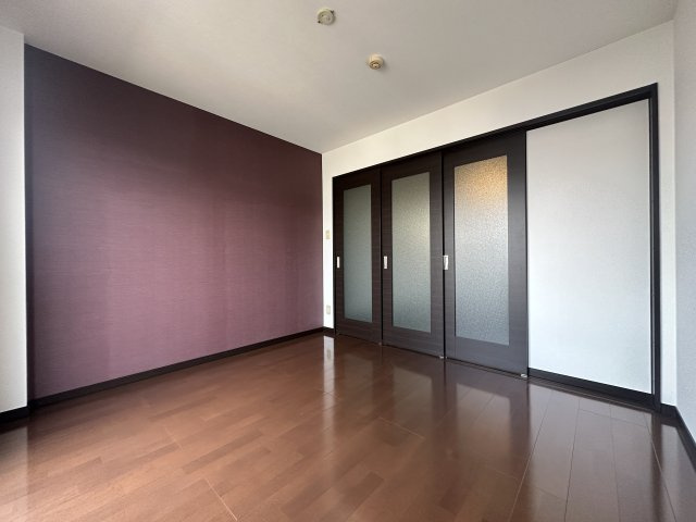 【寝室】