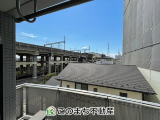 【展望】 | 小山市城山町5丁目　中古戸建 | 気持ちの良い空を仰げる明るい景色★毎日の息抜きやリフレッシュタイムにぴったりの心地よいロケーションです！
