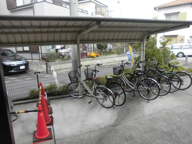 レオパレス北本西Ⅲのその他|駐輪場