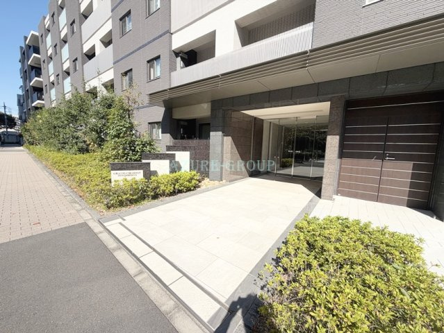グランシャリオ武蔵小杉のエントランス