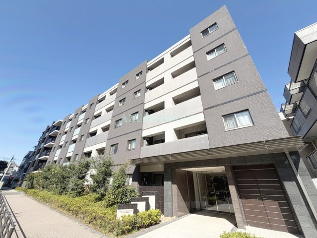 グランシャリオ武蔵小杉の外観|来店不要で契約まで完結♪カード決済・LINE対応！