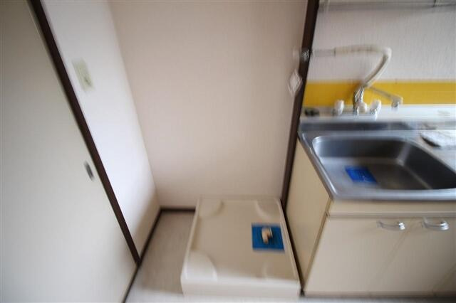 【設備】 | グリーンハイツ谷 | 洗濯機置場