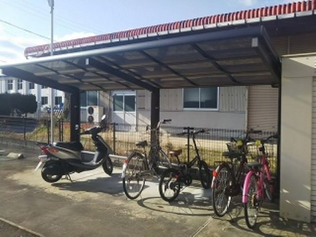 レオパレスブルースカイのその他