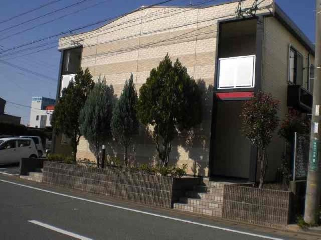 レオパレスブルースカイの外観