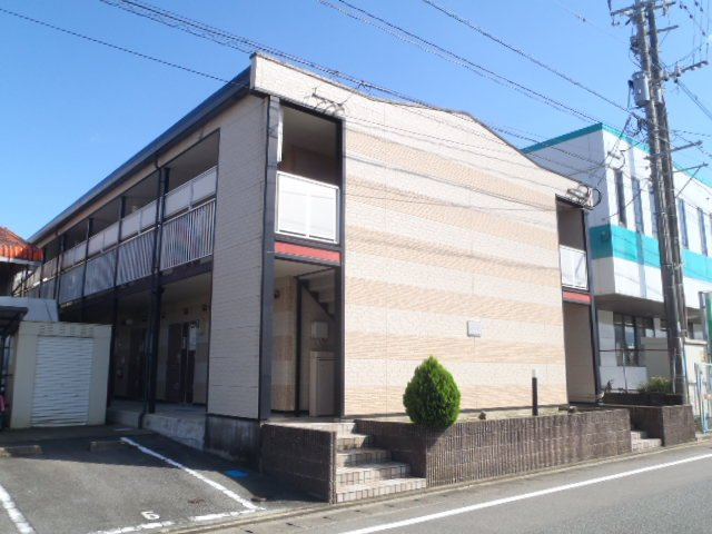 レオパレスブルースカイの外観