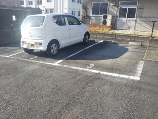 レオパレスブルースカイのその他